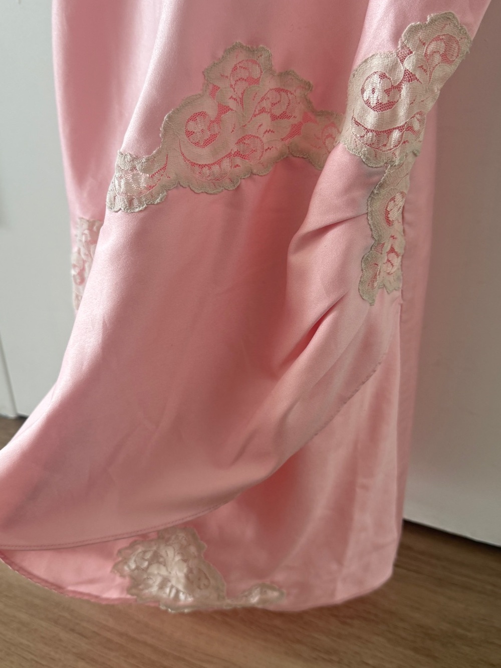 Victoria's Secret Vintage Gold Label Pink Satin Chemise with Cream Lace | size S - Picture 4 of 9